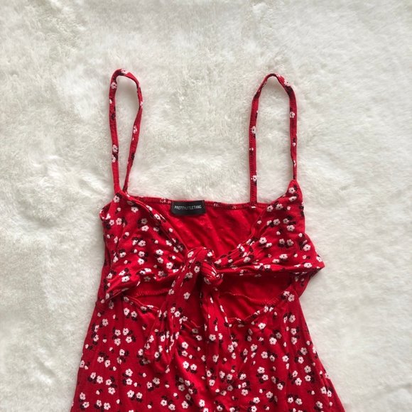 PrettyLittleThing Red Floral Tie Front Dress - Picture 8 of 14